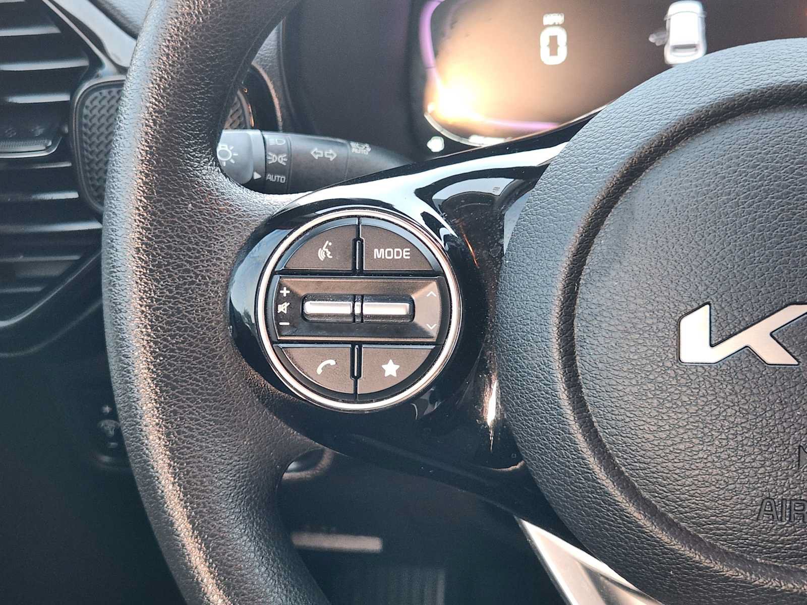 Used 2023 Kia Soul S FWD image 26
