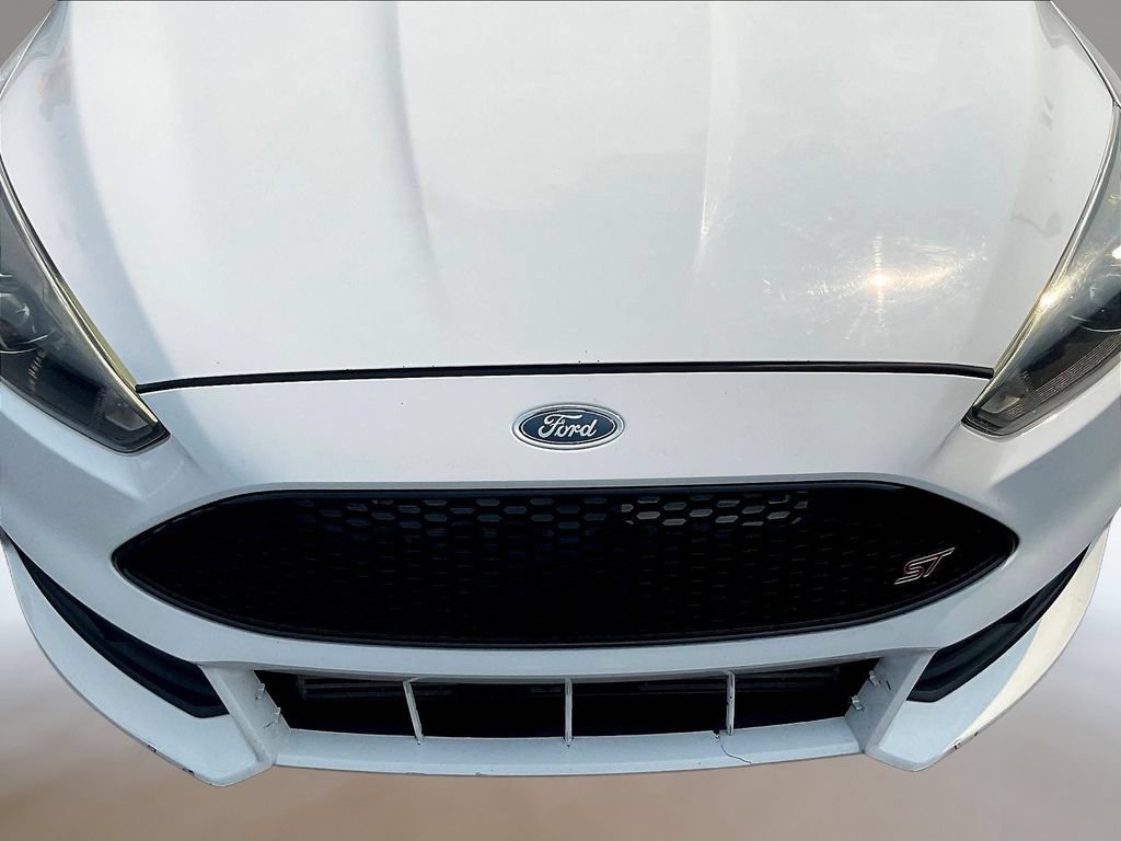 Used 2016 Ford Focus ST w/ Equipment Group 401A FWD image 33