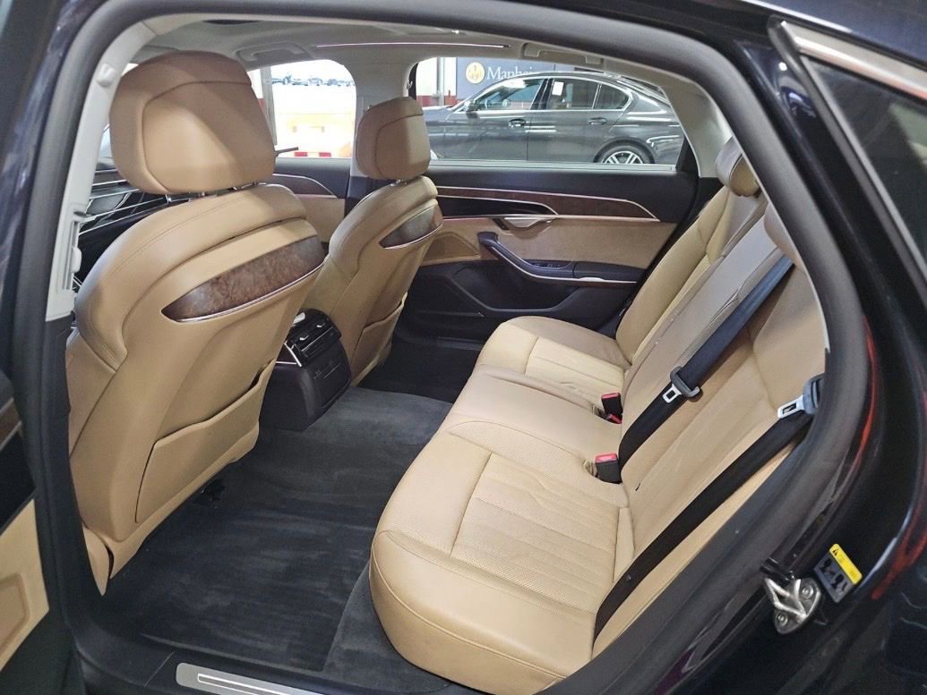 Used 2021 Audi A8 L 3.0T w/ Executive Plus Package AWD/4WD image 9