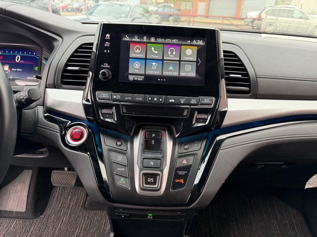 Used 2023 Honda Odyssey Touring image 24