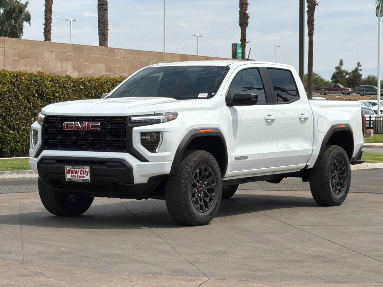 New 2026 GMC Canyon Elevation w/ Technology Package RWD image 8
