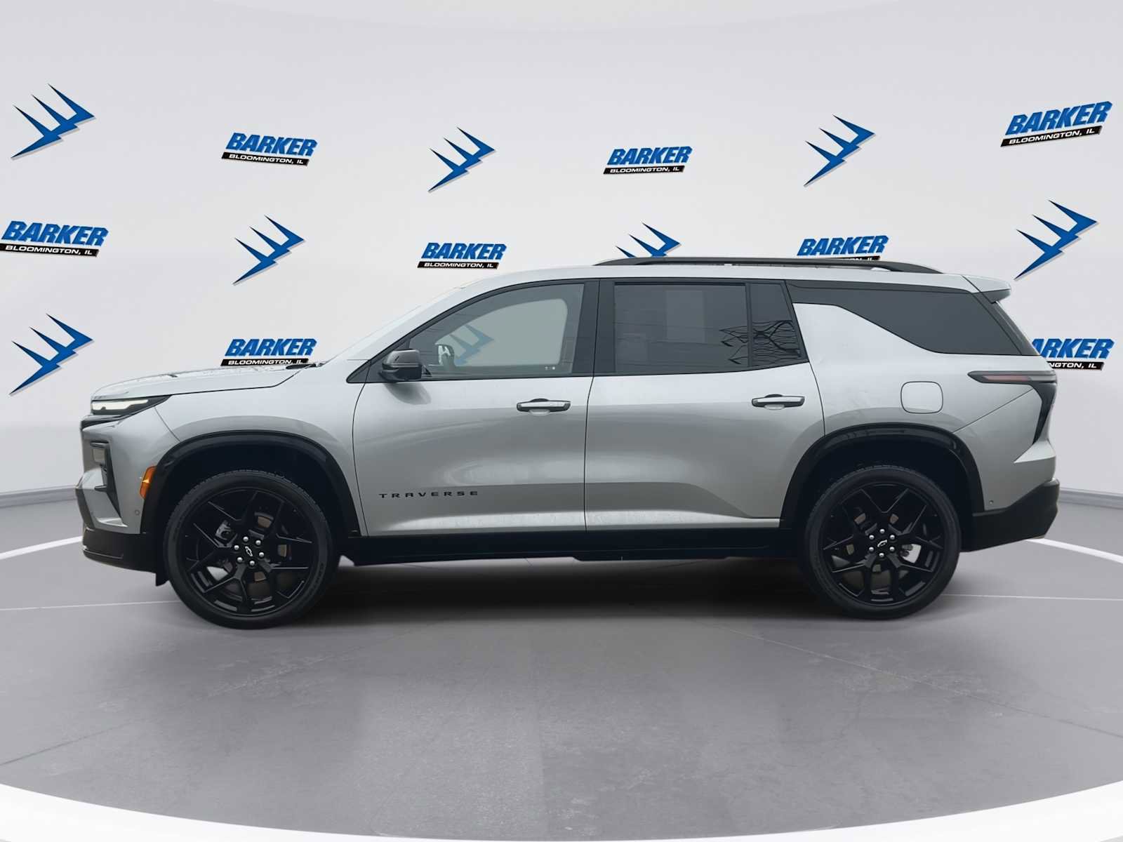 Used 2024 Chevrolet Traverse RS w/ LPO, Floor Liner Package image 6