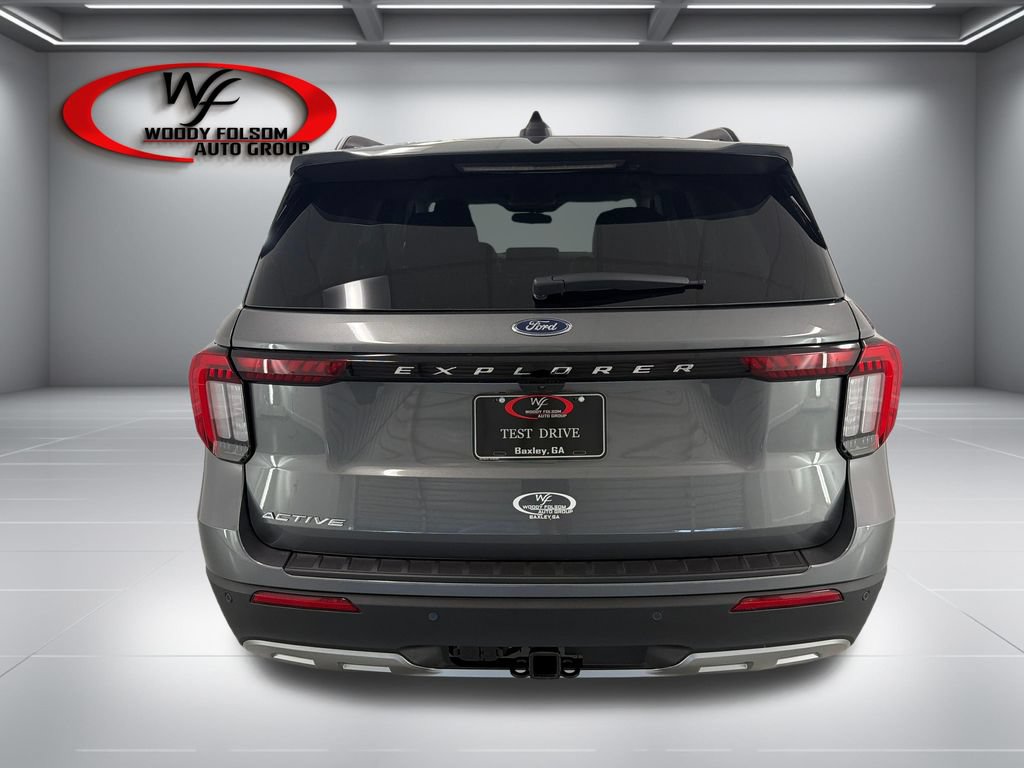 New 2026 Ford Explorer Active w/ Active Comfort Package RWD image 7