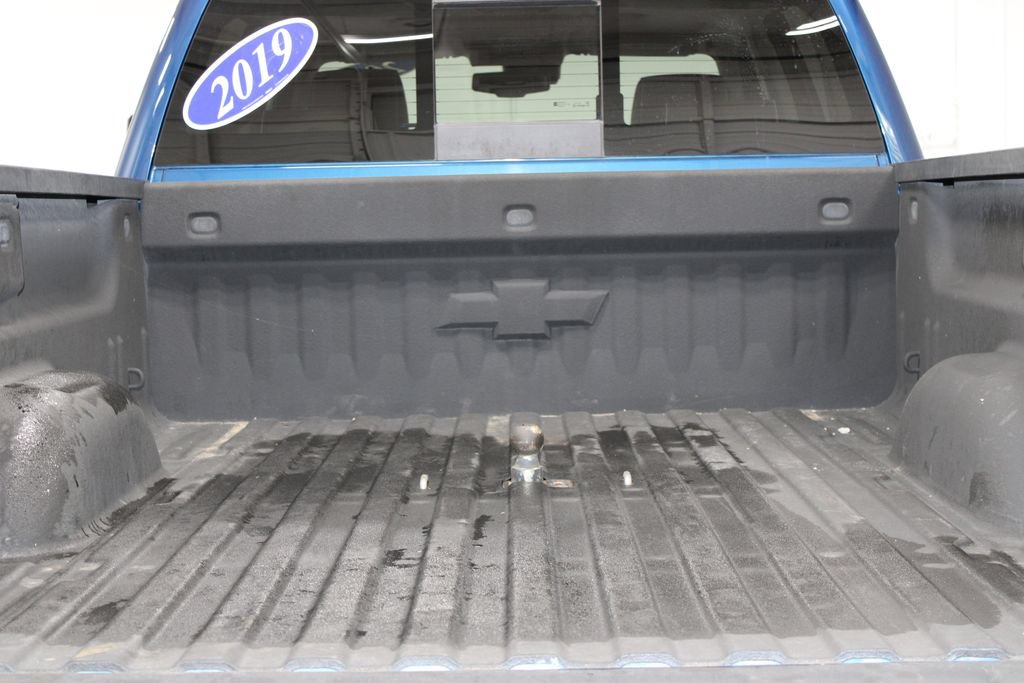 Used 2019 Chevrolet Silverado 2500 High Country w/ Duramax Plus Package AWD/4WD image 21