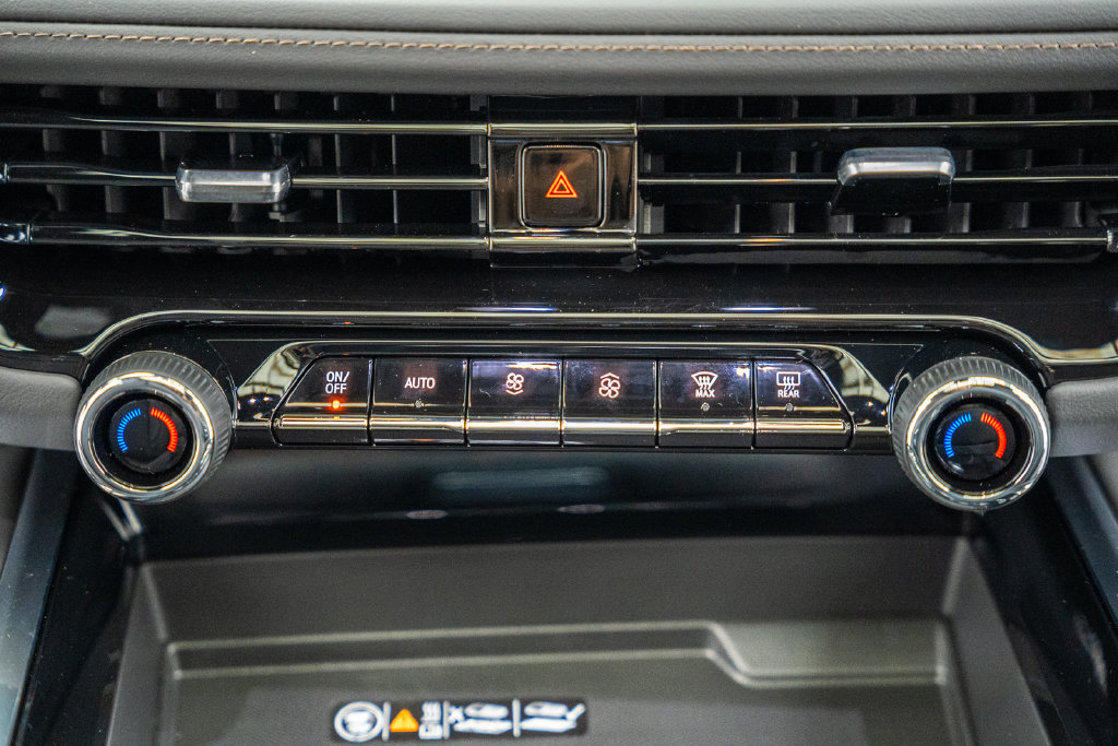 New 2026 Chevrolet Tahoe High Country AWD/4WD image 26