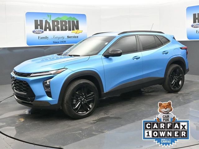 Used 2025 Chevrolet Trax ACTIV w/ Driver Confidence Package image 1