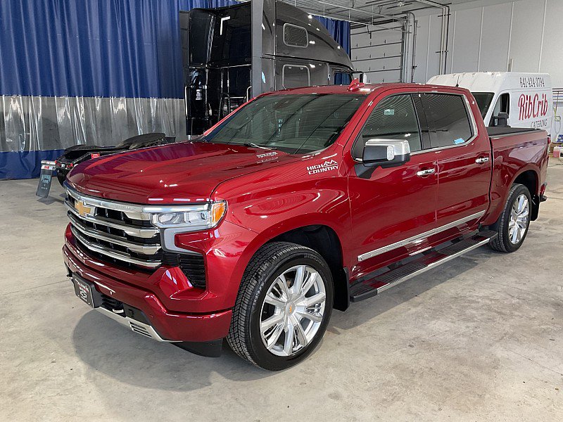 Used 2023 Chevrolet Silverado 1500 High Country w/ High Country Premium Package image 2