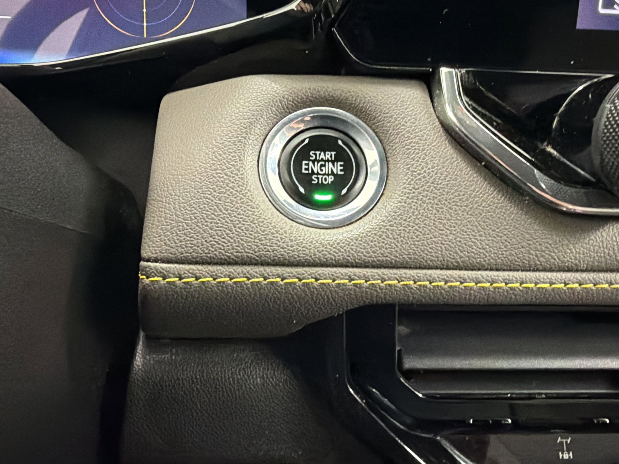 Used 2023 Chevrolet Colorado ZR2 w/ ZR2 Convenience Package III image 24