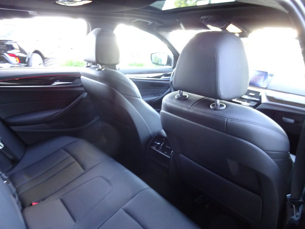 Used 2019 BMW 530i RWD image 22