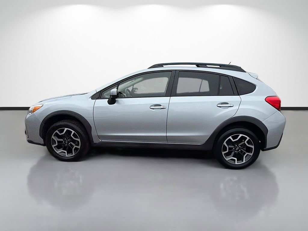Used 2017 Subaru Crosstrek 2.0i Premium image 6