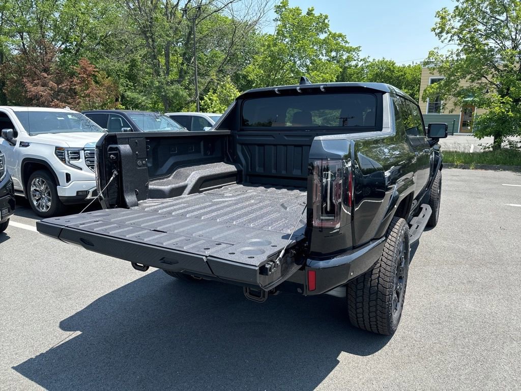 New 2025 GMC Hummer EV 2X w/ LPO, Dark Essentials Package image 55