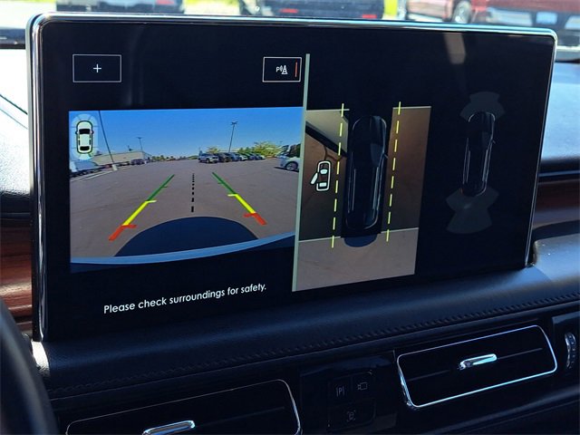 Certified 2022 Lincoln Nautilus Reserve w/ Equipment Group 201A image 17