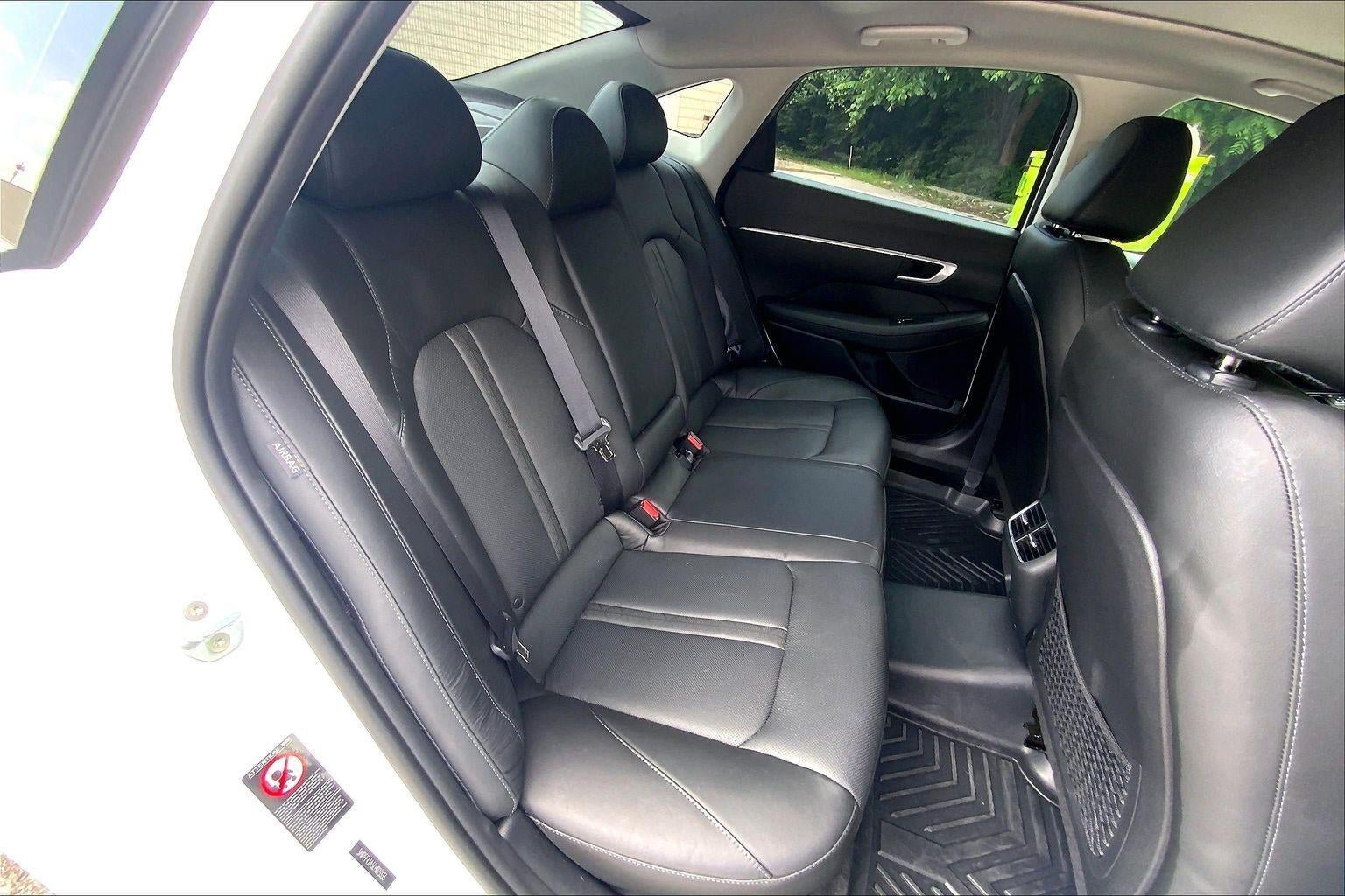 Used 2020 Hyundai Sonata SEL w/ Premium + Sunroof Package FWD image 24