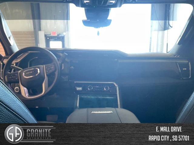 Used 2024 GMC Sierra 3500 Denali w/ Denali Reserve Package image 13