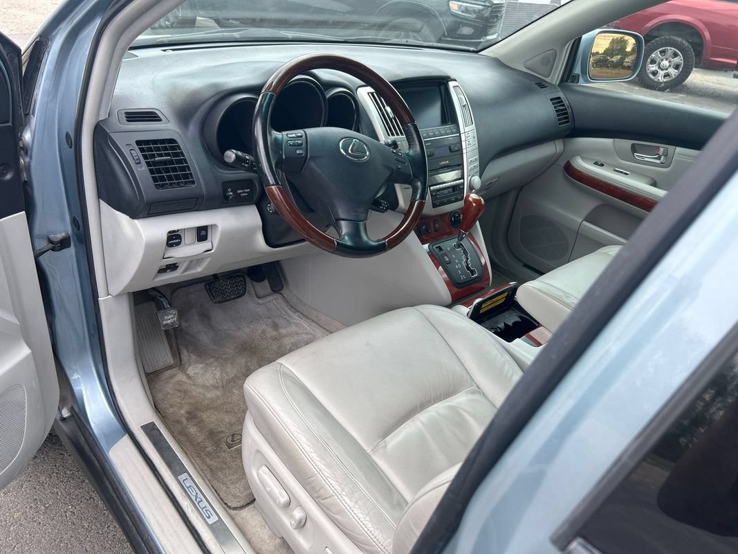 Used 2006 Lexus RX 330 AWD image 2