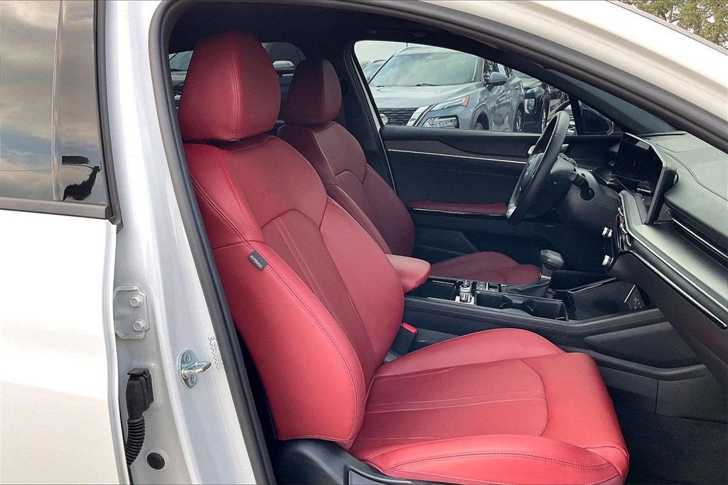 Used 2025 Kia K5 GT-Line w/ GT-Line Premium Package image 30