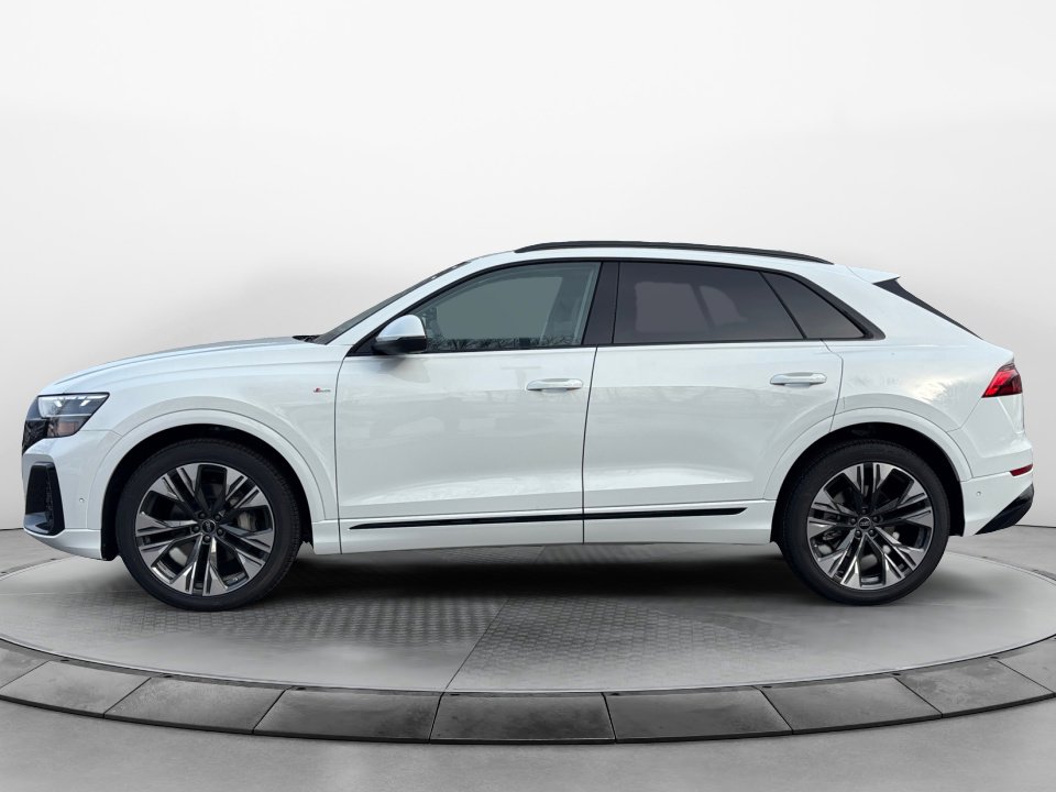 New 2026 Audi Q8 Premium Plus w/ Premium Plus Package image 4