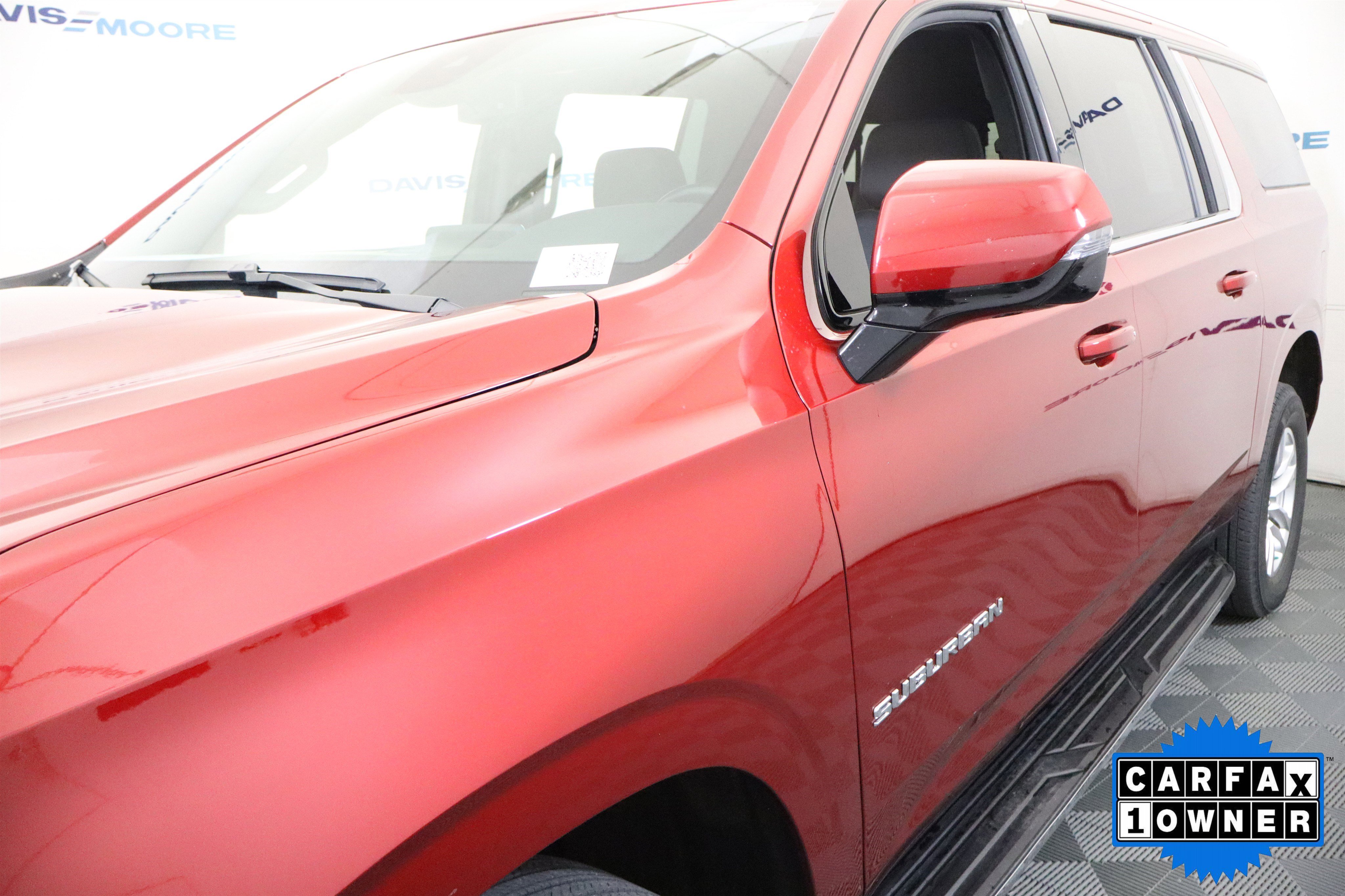Used 2023 Chevrolet Suburban LT w/ Luxury Package AWD/4WD image 13