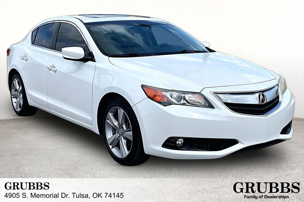 Used 2013 Acura ILX w/ Premium Package
