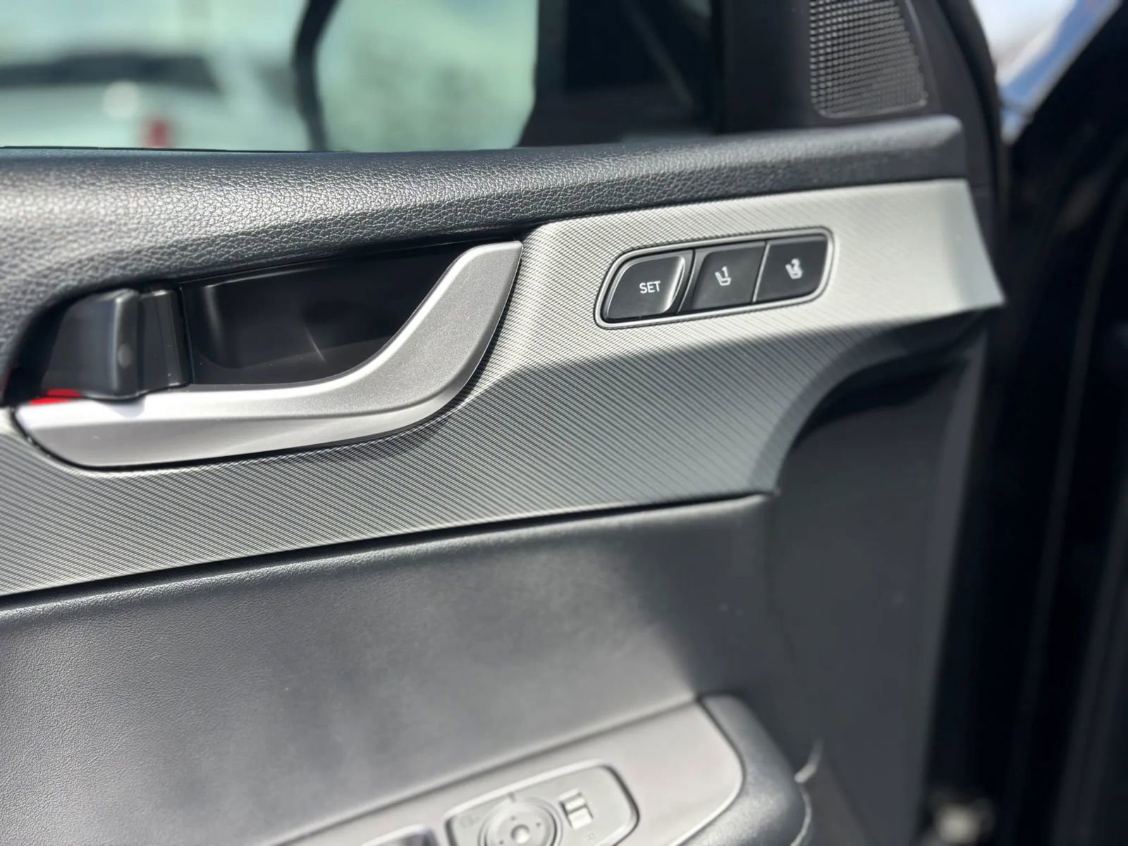Used 2023 Hyundai Palisade SEL AWD/4WD image 11