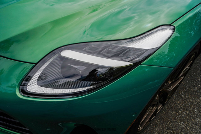 Used 2025 Aston Martin DB12 Coupe RWD image 76