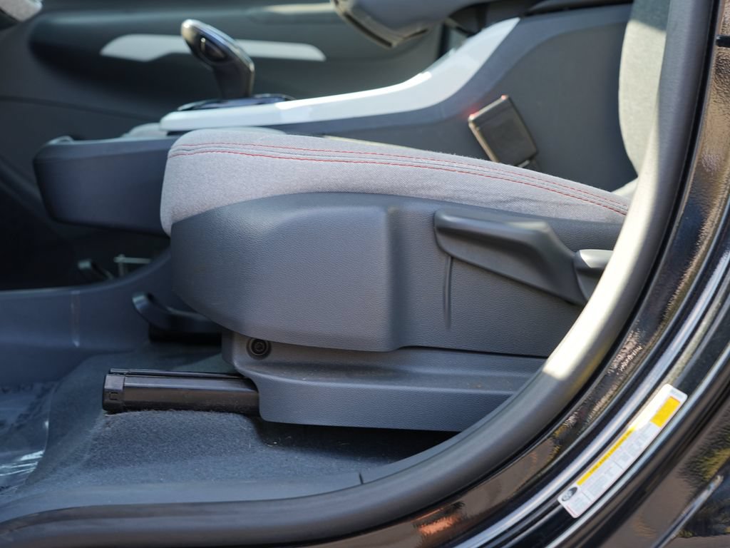 Used 2018 Chevrolet Bolt LT FWD image 15