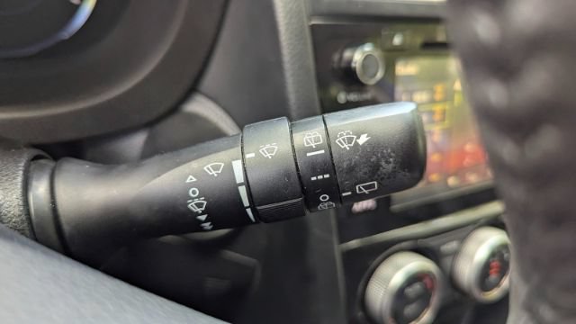 Used 2017 Subaru Forester 2.5i Touring AWD/4WD image 30
