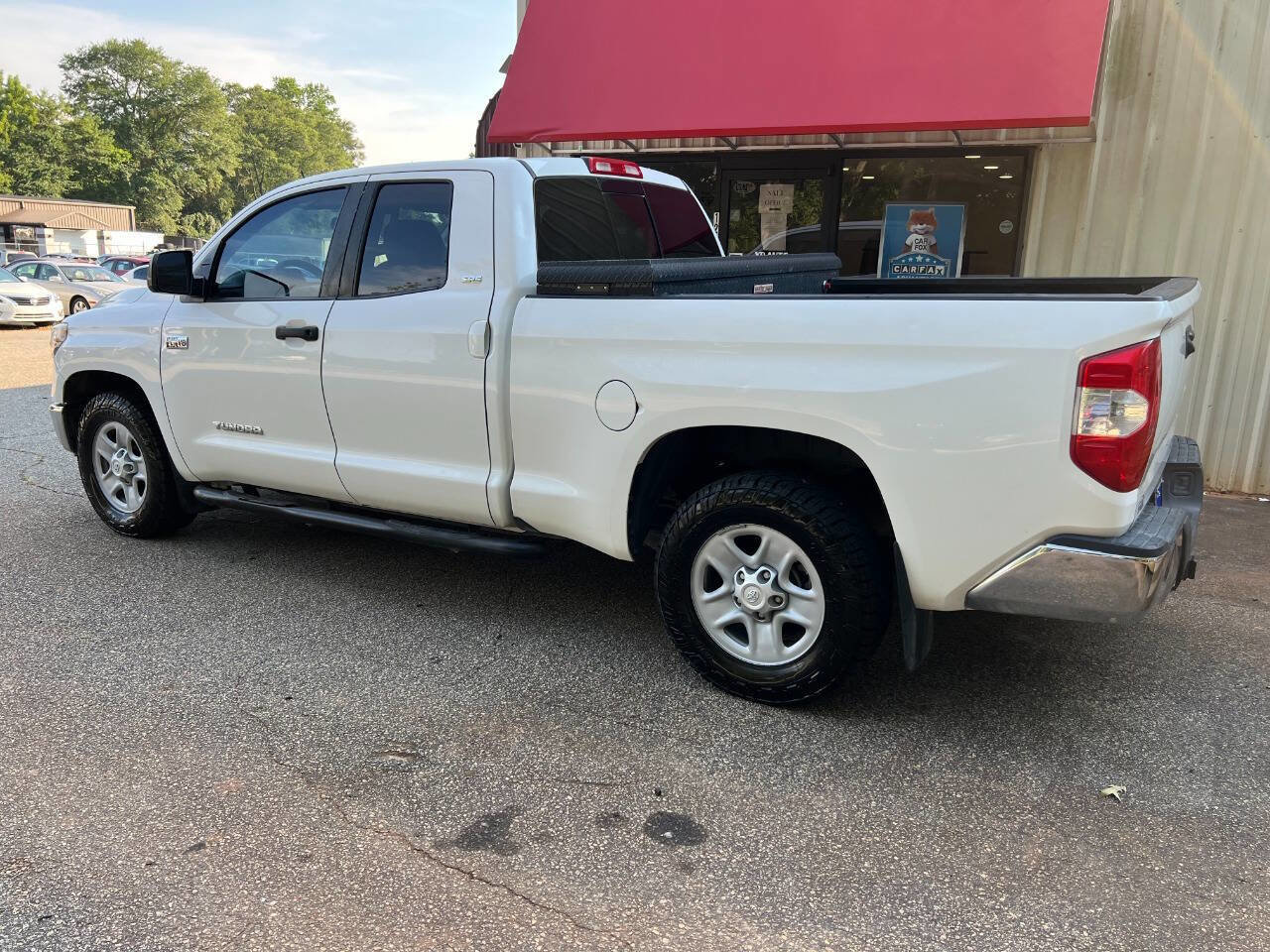 Used 2019 Toyota Tundra SR5 image 3