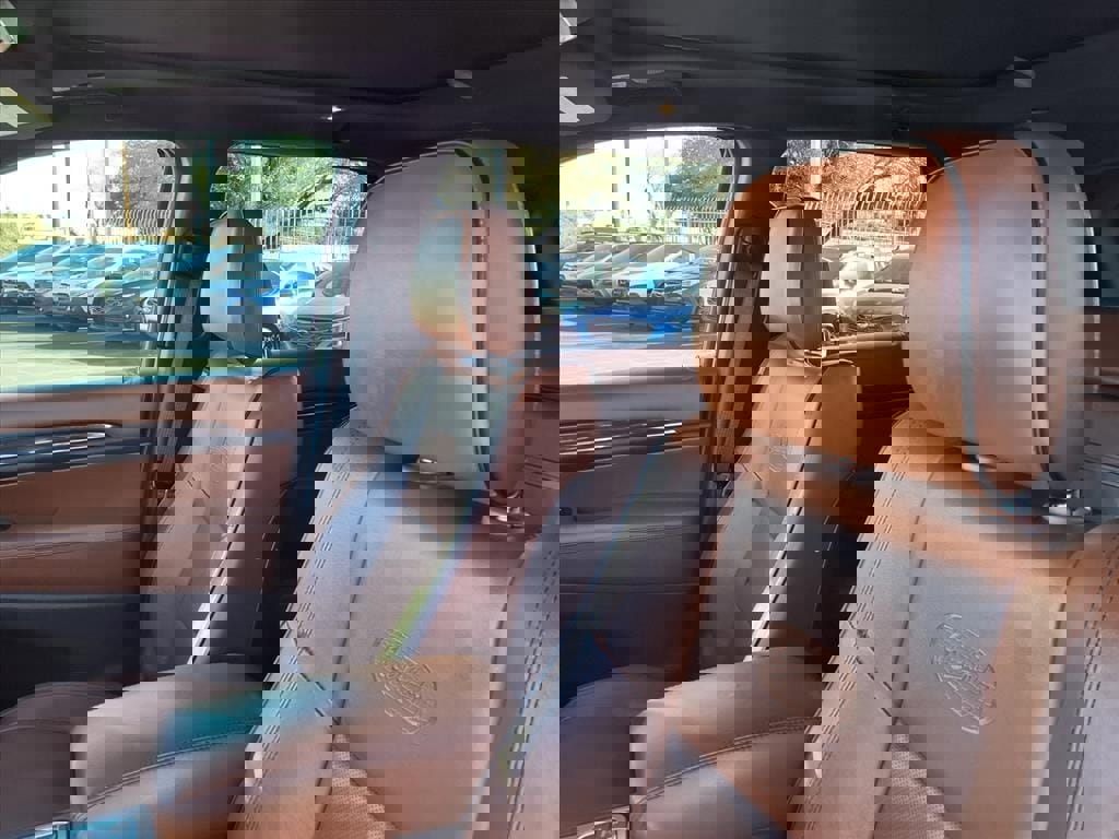 Used 2020 Jeep Grand Cherokee Overland image 26