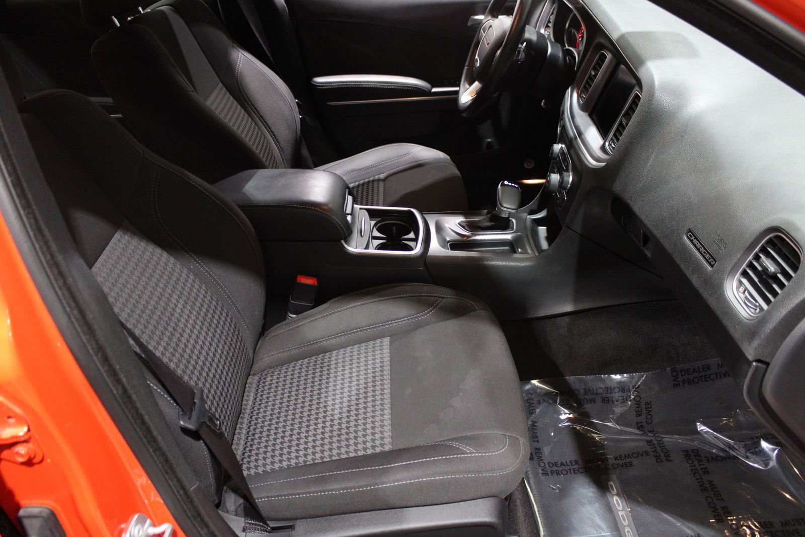 Used 2017 Dodge Charger SXT w/ Rallye Group image 25