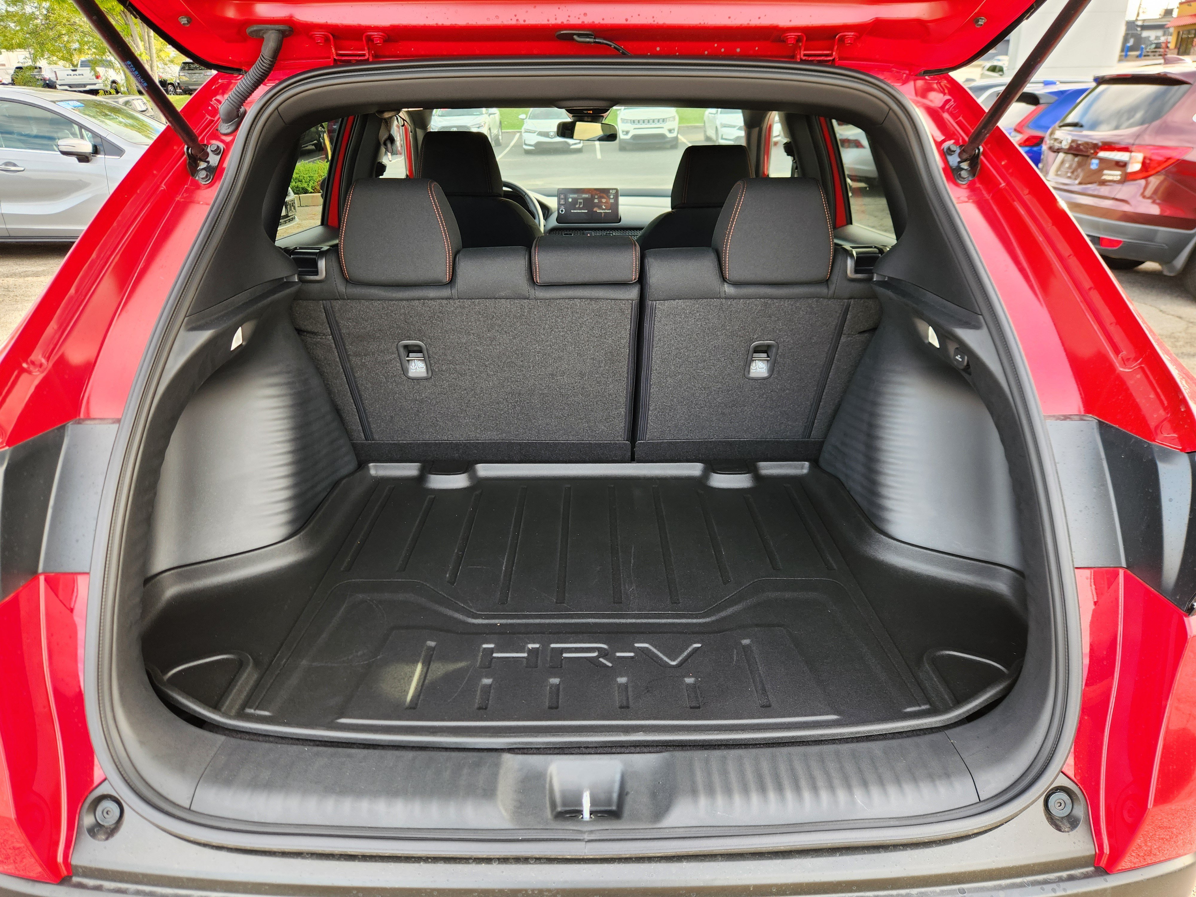 Certified 2027 Honda HR-V Sport image 18