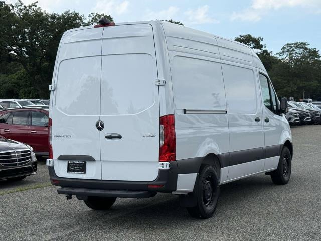 New 2025 Mercedes-Benz Sprinter 2500 image 10
