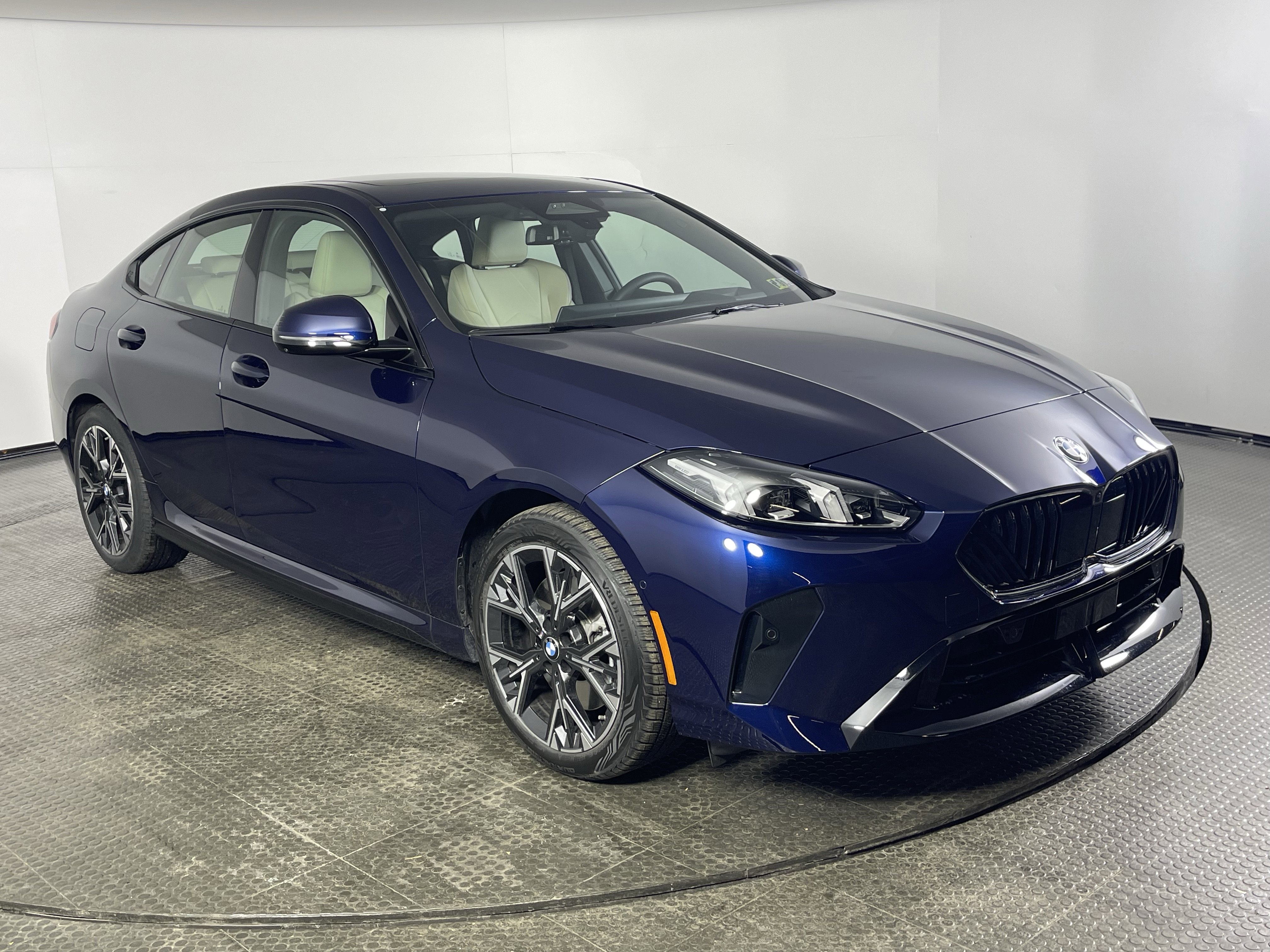 Used 2026 BMW 228i xDrive w/ Technology Package AWD/4WD image 3