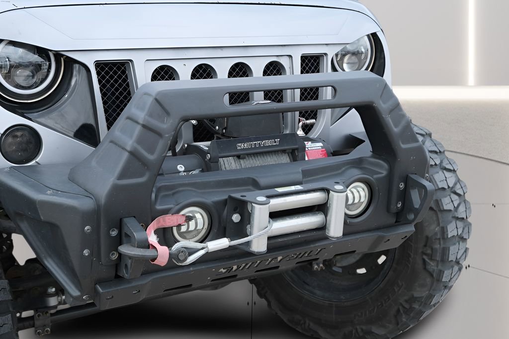 Used 2016 Jeep Wrangler Unlimited Sport w/ Connectivity Group AWD/4WD image 34