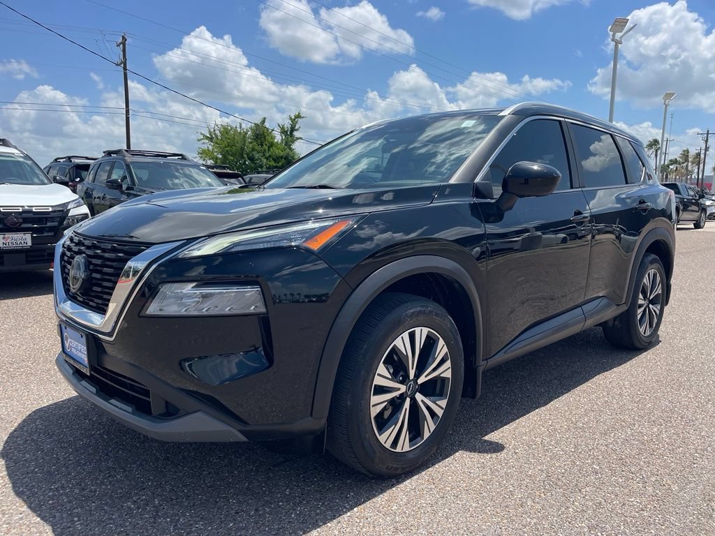 Certified 2023 Nissan Rogue SV w/ SV Premium B Package FWD image 3