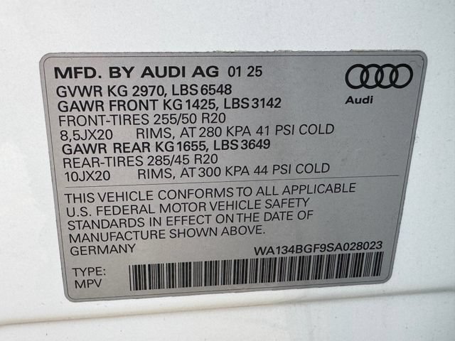 Used 2025 Audi Q6 e-tron Prestige AWD/4WD image 29