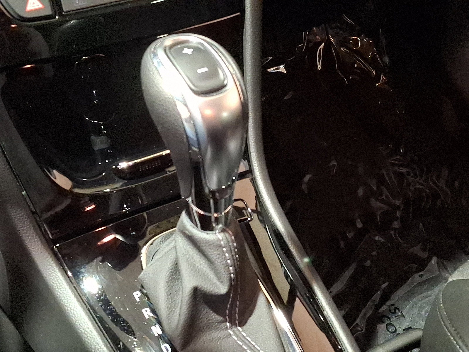 Certified 2022 Buick Encore Preferred w/ Safety Package image 19