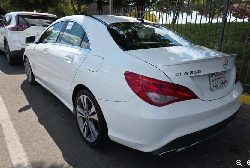 Used 2019 Mercedes-Benz CLA 250 image 2
