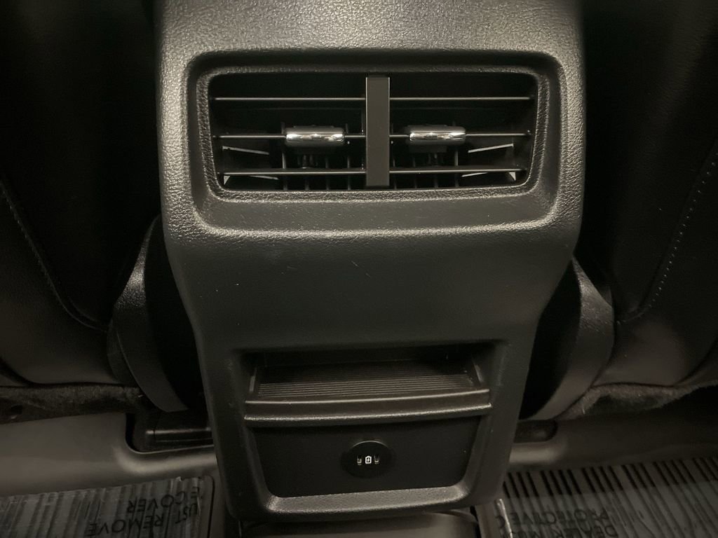 Used 2023 Ford Edge SEL AWD/4WD image 14