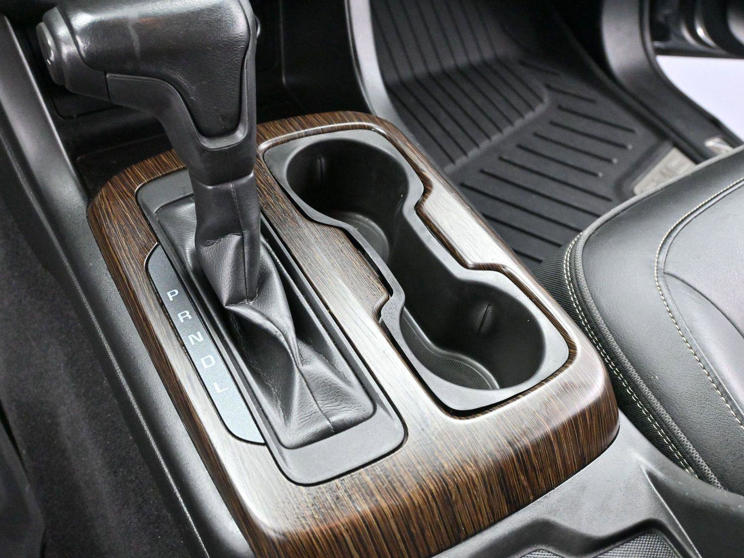 Used 2020 GMC Canyon Denali image 20