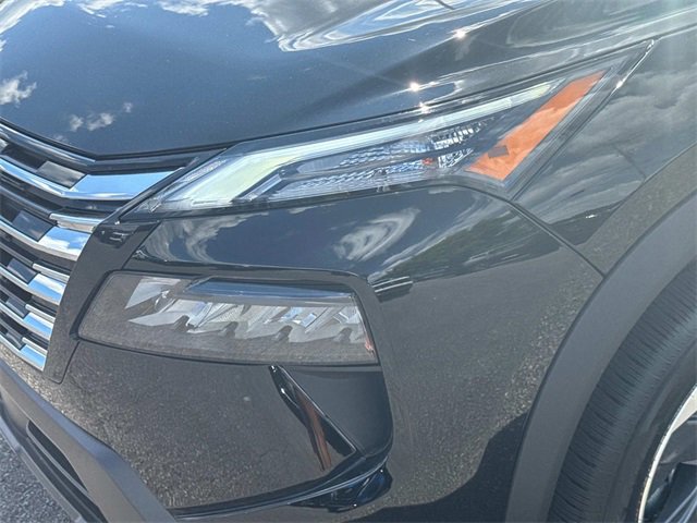 New 2026 Nissan Rogue SV image 10