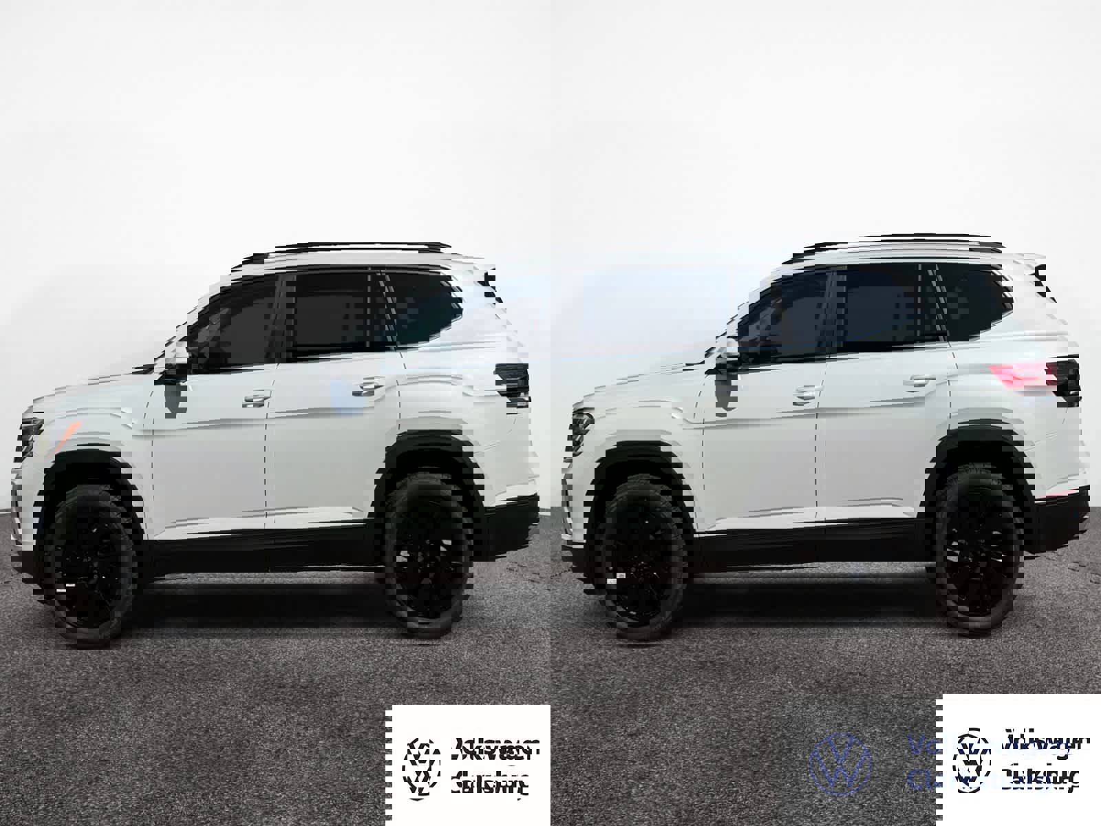 New 2026 Volkswagen Atlas SE image 2