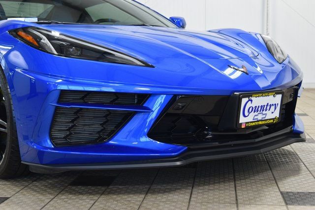 Used 2023 Chevrolet Corvette Stingray Premium Conv w/ Battery Protection Package RWD image 11