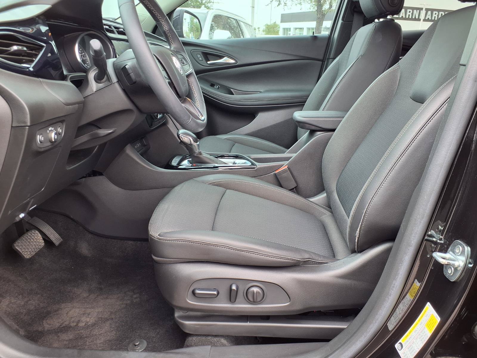 Used 2023 Buick Encore GX Select w/ Sport Touring Package FWD image 20