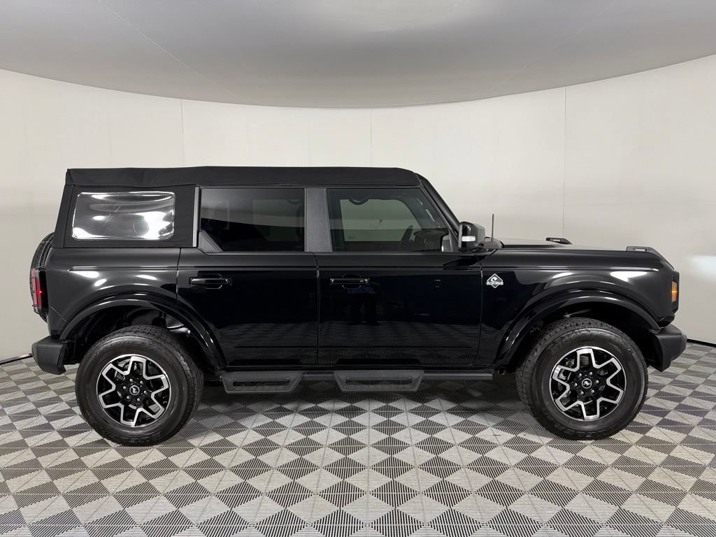 Used 2024 Ford Bronco Outer Banks AWD/4WD image 5