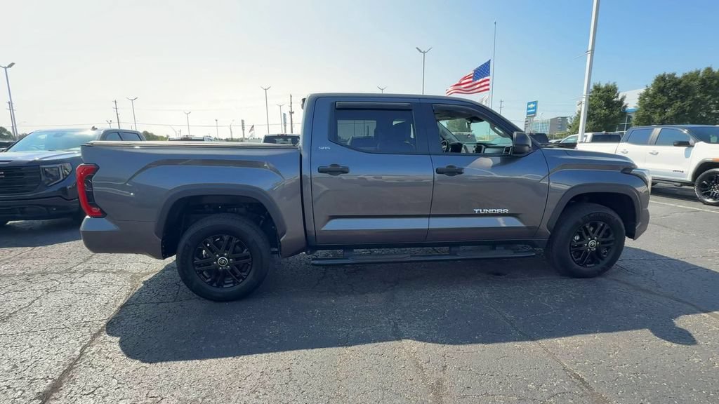 Used 2024 Toyota Tundra SR5 AWD/4WD image 9
