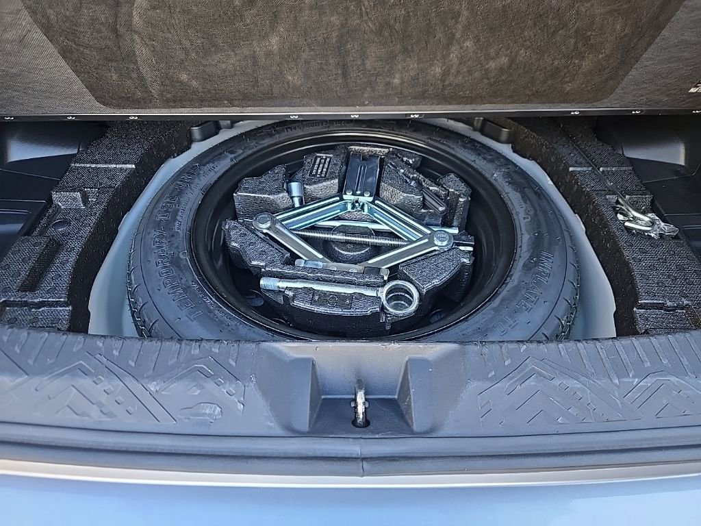 Used 2024 Subaru Crosstrek 2.0i Premium image 48