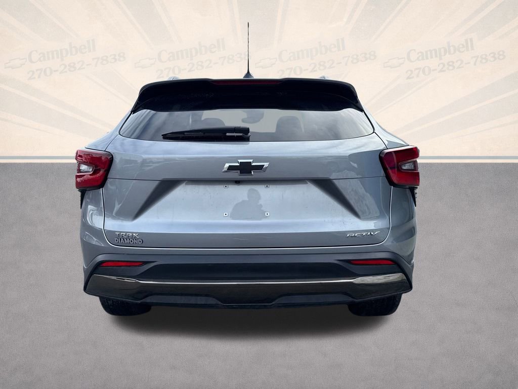 Used 2024 Chevrolet Trax ACTIV image 4
