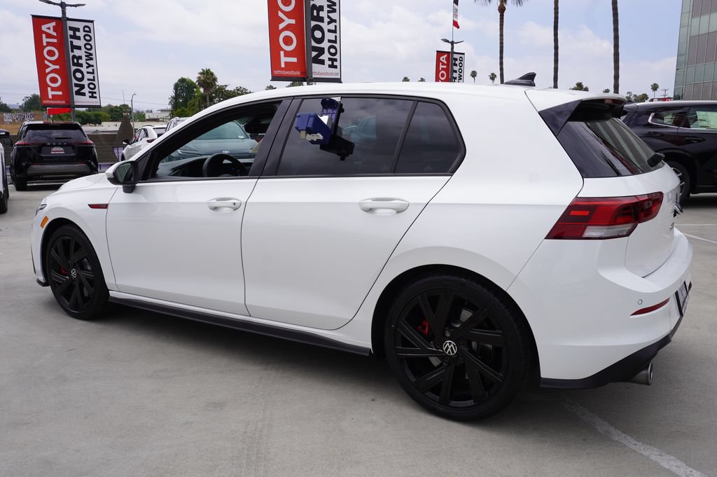 Used 2022 Volkswagen GTI SE FWD image 5