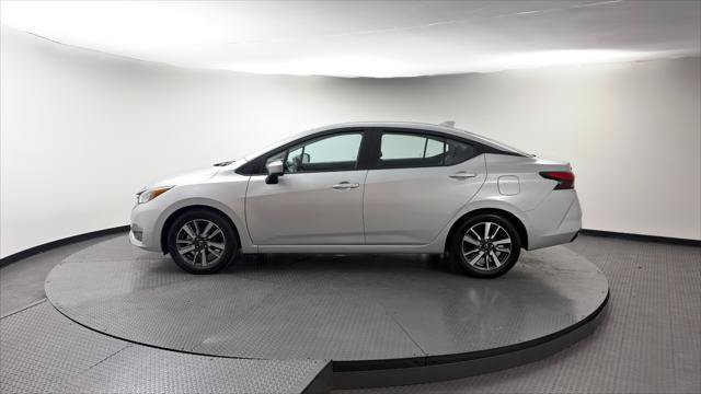 Used 2025 Nissan Versa SV FWD image 3